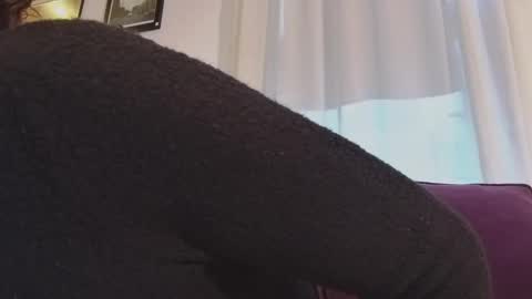 Snapshot of jada_lovelace chatting on 12.27.24 JL online show from 12.27.24