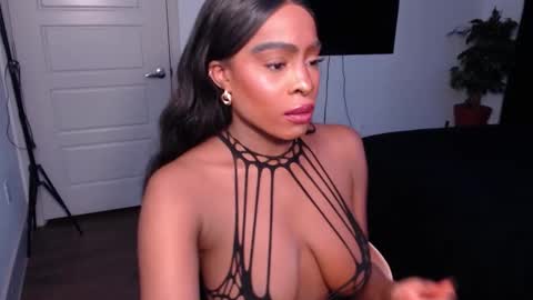 Jade online show from 12.04.25