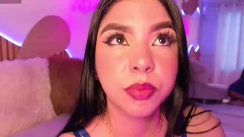  Jade Bonnet online show from 12.02.25