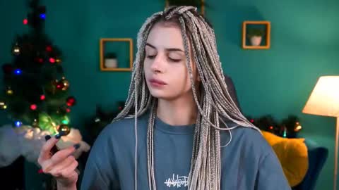 jade_castle online show from 12.19.24