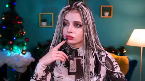 jade_castle online show from 12.19.24