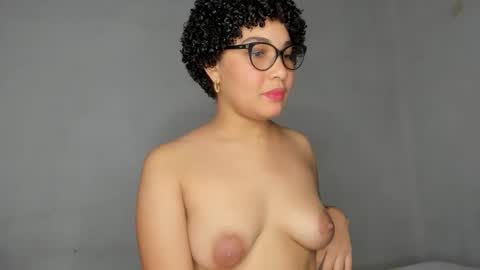 Jadeleidy Dorthini online show from 12.02.25