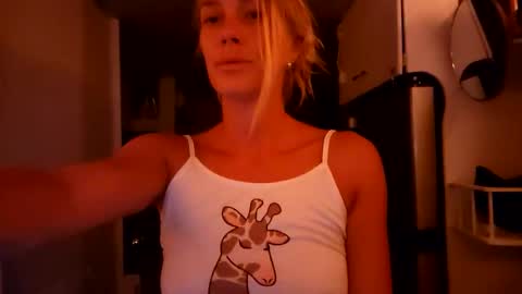 Jade Fex online show from 05.17.26