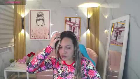 Snapshot of jade_jones_a chatting on 11.02.25 Jade online show from 11.02.25