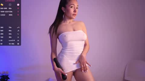 Jade Paris online show from 02.24.26