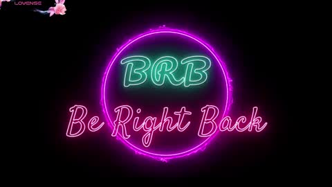 jade white  online show from 02.21.25