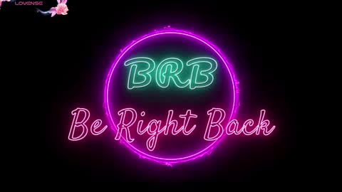 jade white  online show from 02.22.25