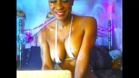 Jade Cumgill online show from 01.27.25