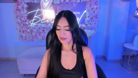 Snapshot of jadeevansx chatting on 12.30.24 JADE EVANS online show from 12.30.24