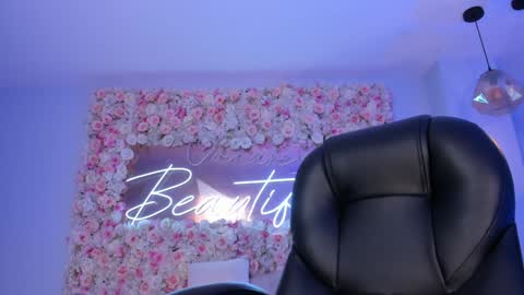 Snapshot of jadeevansx chatting on 01.03.25 JADE EVANS online show from 01.03.25