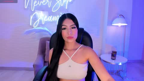 Snapshot of jadeevansx chatting on 01.21.25 JADE EVANS online show from 01.21.25