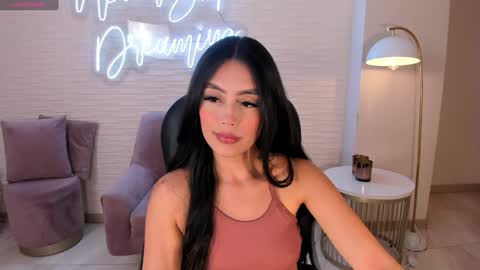 Snapshot of jadeevansx chatting on 01.23.25 JADE EVANS online show from 01.23.25