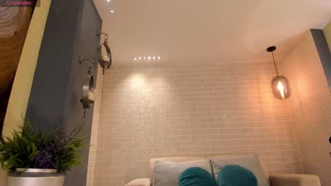 Snapshot of jadeevansx chatting on 01.27.25 JADE EVANS online show from 01.27.25