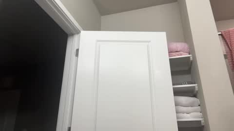 Jade james online show from 11.18.25