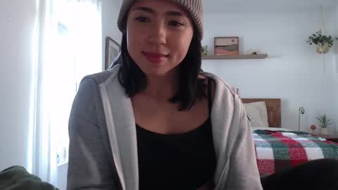 Jade Love online show from 01.08.25