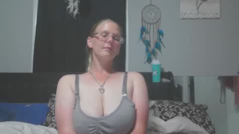 JadeLuv online show from 04.24.26