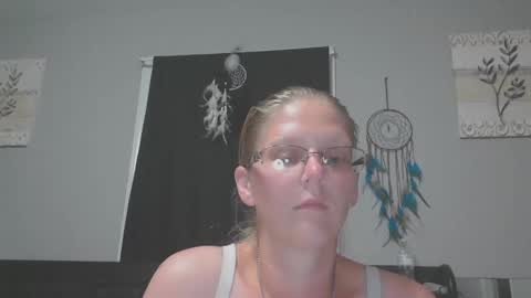 Snapshot of jadeluv chatting on 05.19.26 JadeLuv online show from 05.19.26