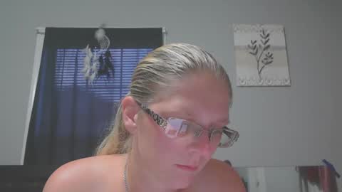 Snapshot of jadeluv chatting on 06.09.26 JadeLuv online show from 06.09.26