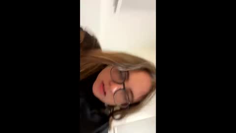 Snapshot of jademonroe0522 chatting on 10.02.25 jademonroe0522 online show from 10.02.25