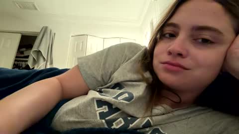 Snapshot of jademonroe0522 chatting on 10.23.25 jademonroe0522 online show from 10.23.25