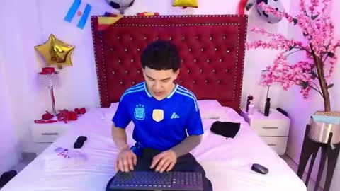 Jaden and Sofia  online show from 07.04.26