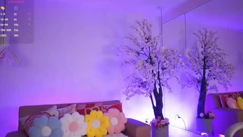 Jade Summer online show from 04.01.26