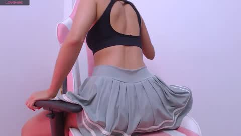 JADE 3 online show from 12.04.24