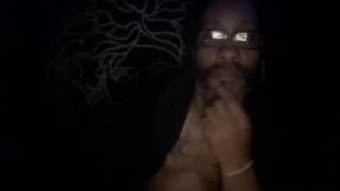 Snapshot of jaehamilton chatting on 10.17.25 jaehamilton online show from 10.17.25