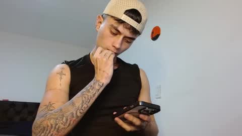 Snapshot of jaico_santos1 chatting on 02.15.26 Jaico online show from 02.15.26