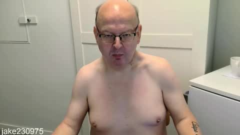 Jake2309 online show from 10.18.25