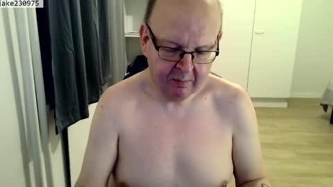 Jake2309 online show from 04.18.26