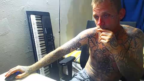 Snapshot of jake265897 chatting on 09.25.25 showingitoff online show from 09.25.25