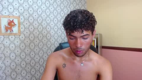 Snapshot of jake_1boy chatting on 04.10.26 MY NAME IS JAKE online show from 04.10.26