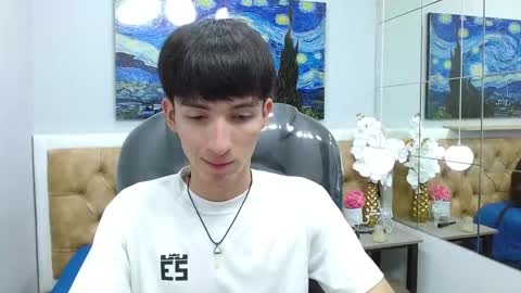 Snapshot of jake_evanss_ chatting on 11.12.25 JAKE online show from 11.12.25