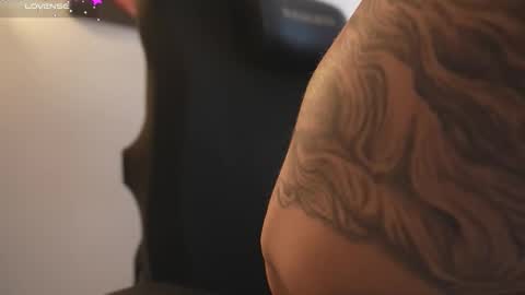 jake_murphy online show from 11.11.25