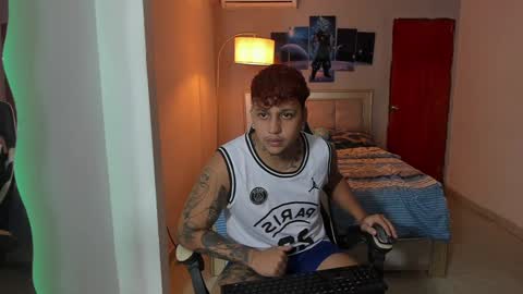 Snapshot of jake_pons chatting on 12.07.24 Jake Pons online show from 12.07.24