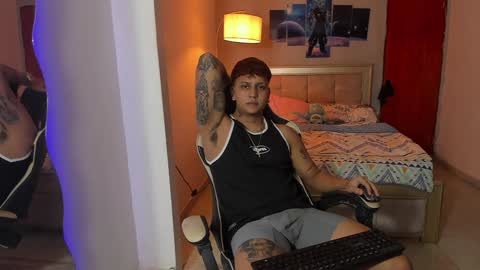 Snapshot of jake_pons chatting on 12.31.24 Jake Pons online show from 12.31.24