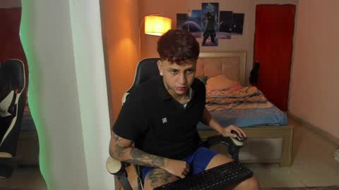 Snapshot of jake_pons chatting on 01.22.25 Jake Pons online show from 01.22.25