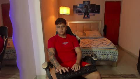 Snapshot of jake_pons chatting on 01.26.25 Jake Pons online show from 01.26.25