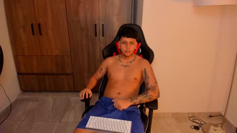 Snapshot of jake_pons chatting on 09.27.25 Jake Pons online show from 09.27.25