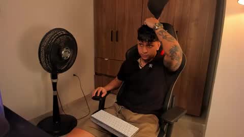 Snapshot of jake_pons chatting on 02.15.26 Jake Pons online show from 02.15.26