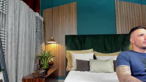 Snapshot of jakestone_1 chatting on 11.22.25 jakestone_1 online show from 11.22.25