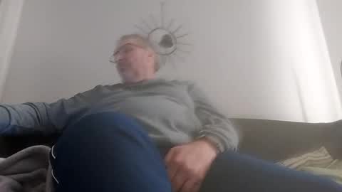 jakob120966 online show from 12.15.25