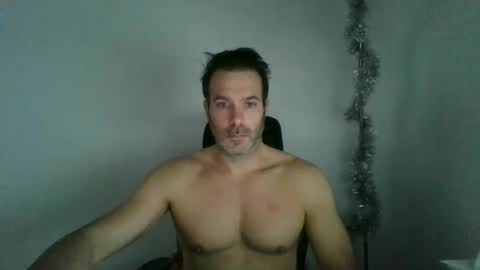Snapshot of jam3s5959 chatting on 01.13.25 jam3s5959 online show from 01.13.25