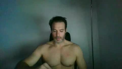 Snapshot of jam3s5959 chatting on 01.25.25 jam3s5959 online show from 01.25.25