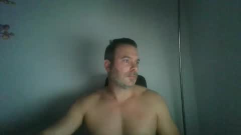 Snapshot of jam3s5959 chatting on 04.28.26 jam3s5959 online show from 04.28.26