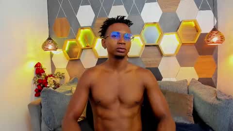   online show from 03.02.25