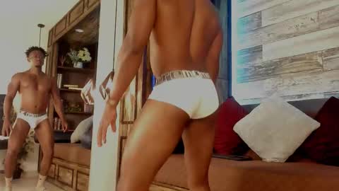   online show from 11.07.25