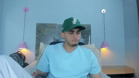 Snapshot of james_06_ chatting on 05.18.26 james_06_ online show from 05.18.26
