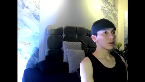 james_adamss_ online show from 01.06.26